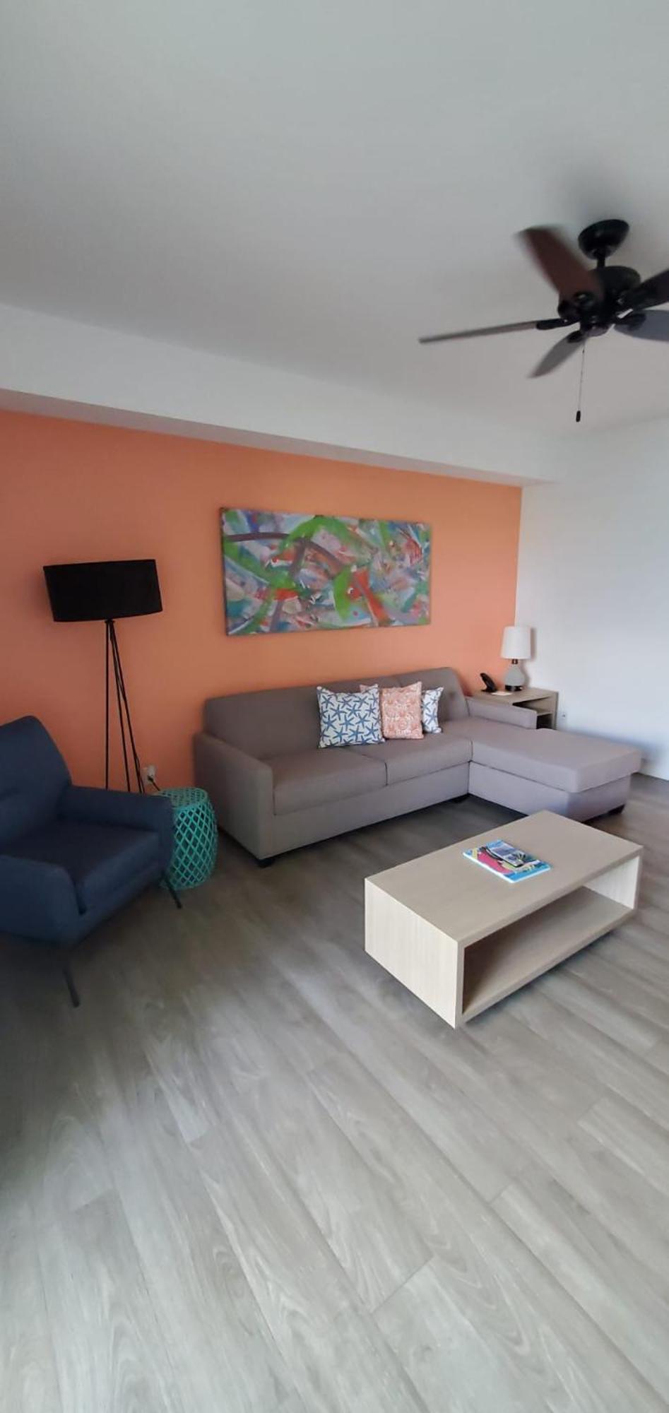 Pelican Bay Hotel Freeport Extérieur photo