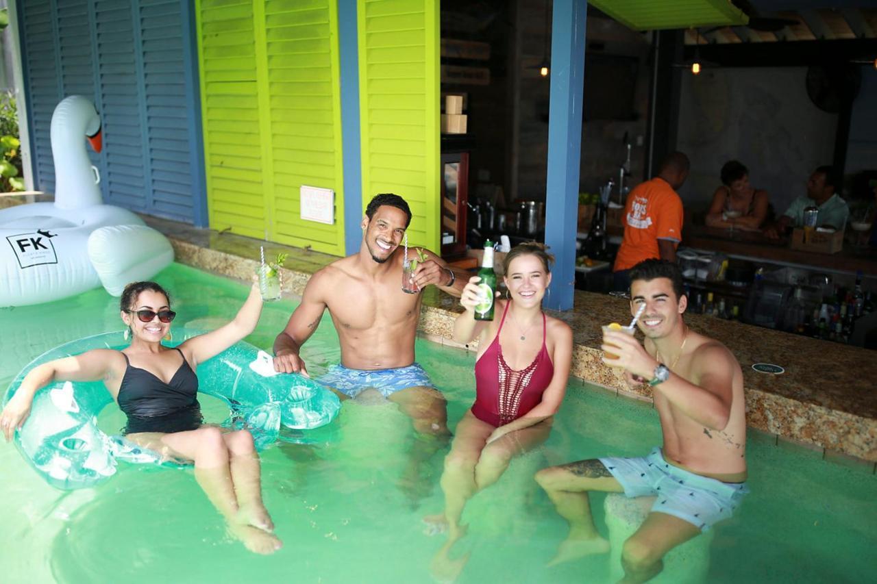 Pelican Bay Hotel Freeport Extérieur photo
